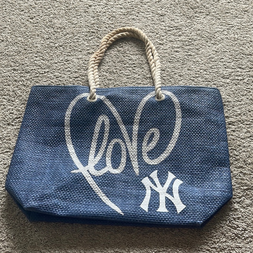Beach bag or swim bag. Victoria secret pink New York Yankees bag